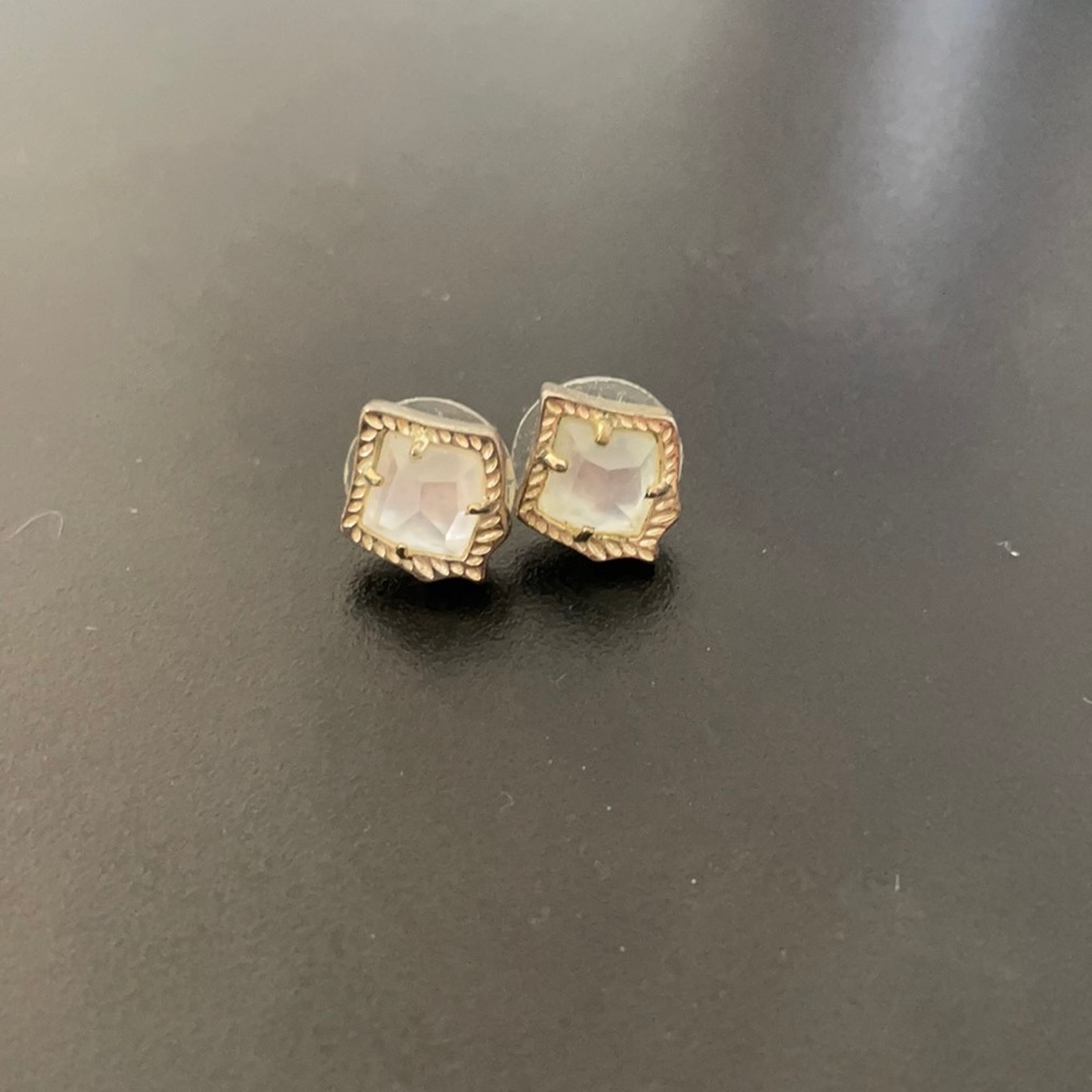 Kendra Scott stud earrings